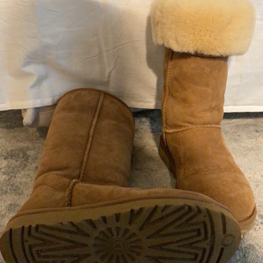 Barly worn uggs